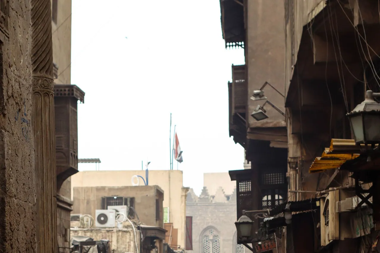 Photography etiquette in everyday Egypt