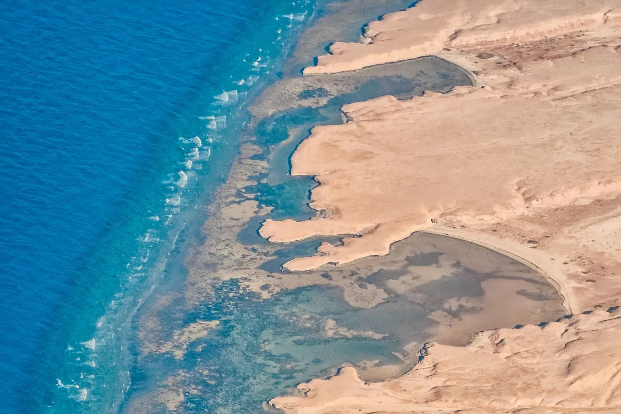 Reading Egypt’s Red Sea shoreline